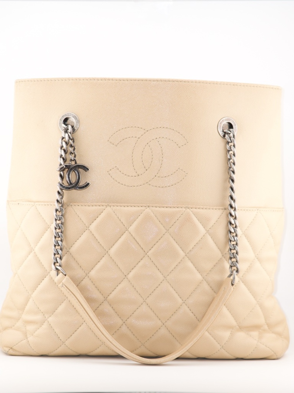 Chanel Urban Delight Chain Tote bag